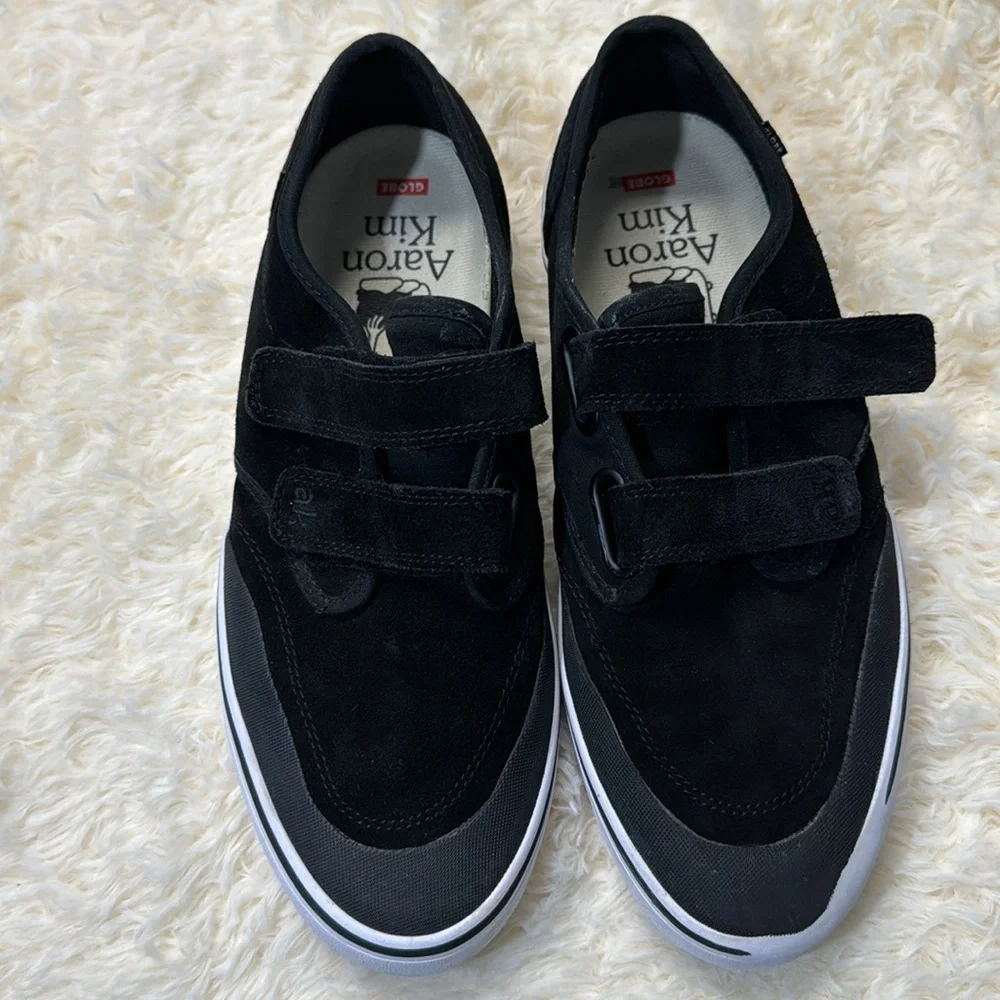 Globe Motley 11 Strap Skate Shoes Black Size 9.5